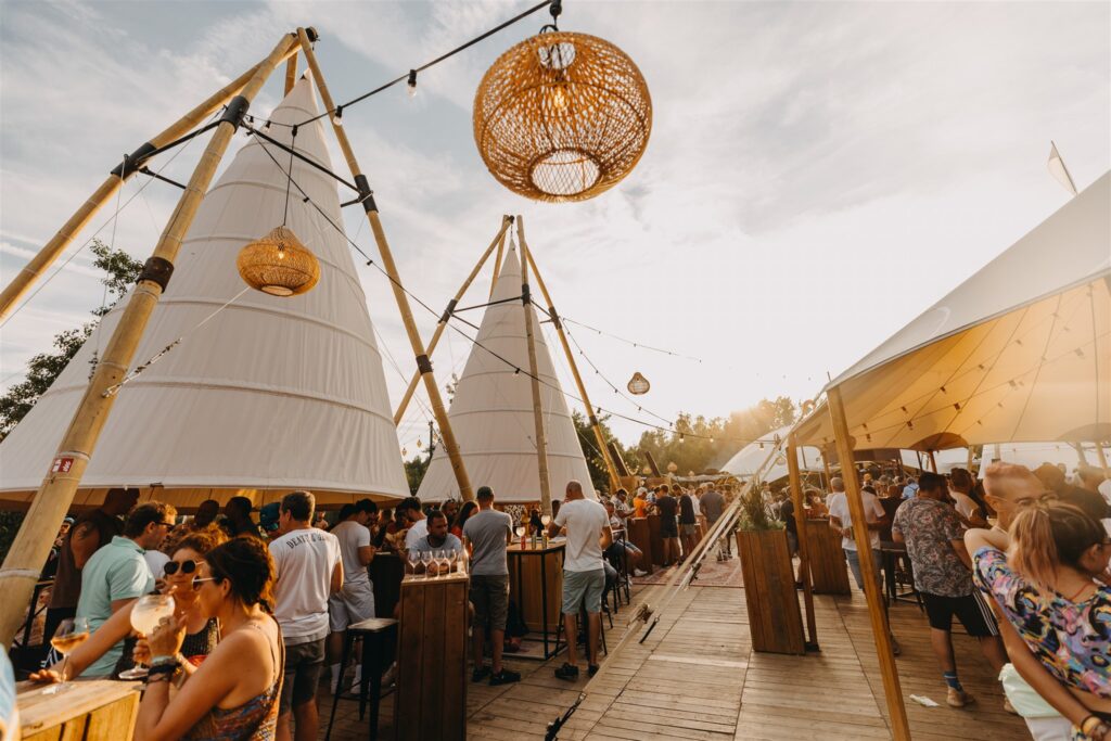 Podłoga drewniana - event